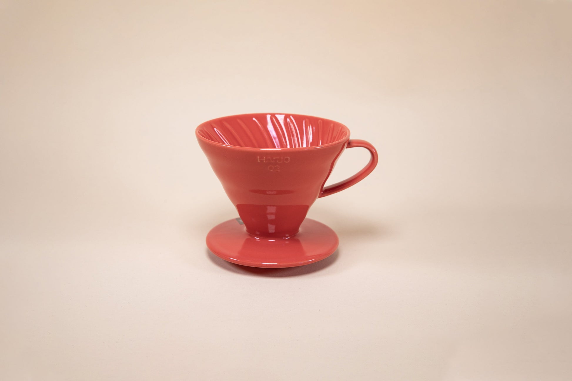 Hario USA Dripper Red / 02 V60 Ceramic Coffee Dripper 02 Classic Colors