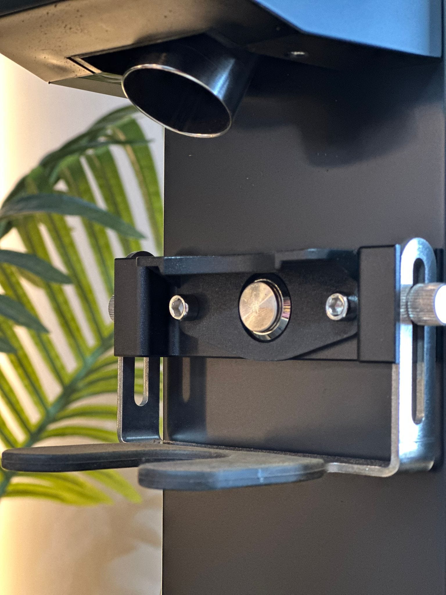 Espresso Outlet LLC Commercial Espresso Grinder Black with DLC Turin ZF83 Commercial Espresso Grinder