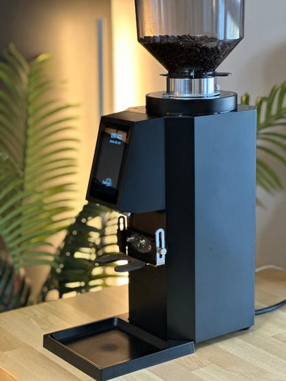 Espresso Outlet LLC Commercial Espresso Grinder Black with DLC Turin ZF83 Commercial Espresso Grinder