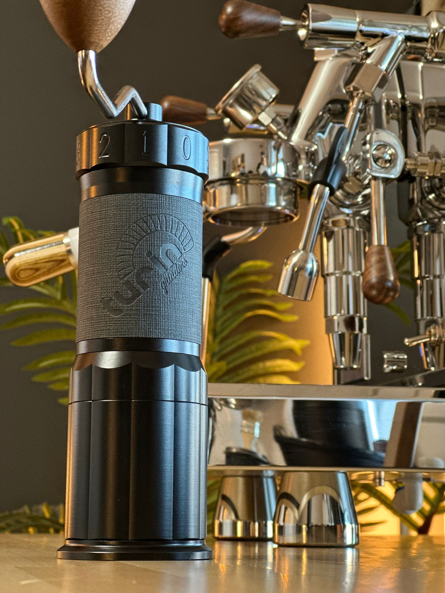 Espresso Outlet LLC Grinder TURIN™ H40™ V2 HAND COFFEE GRINDER