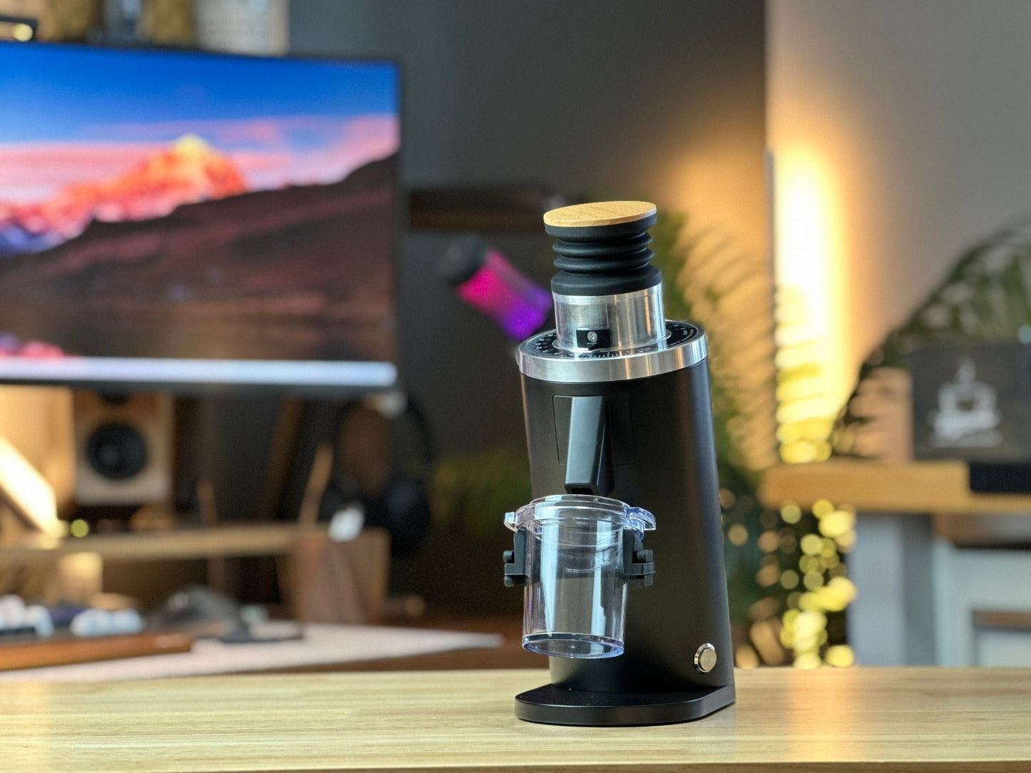 Espresso Outlet LLC Turin DF54 v2 Single Dose Flat Burr Grinder